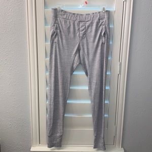 Super cute and comfy grey joggers !
